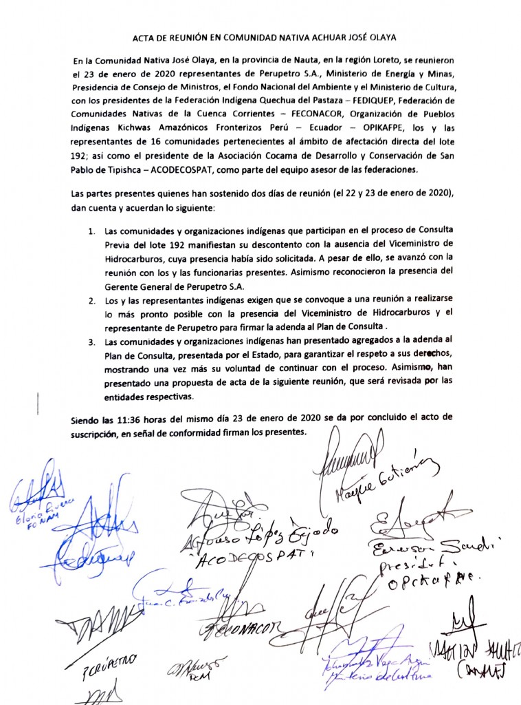 Acta final firmada por los líderes presentes en la reunión con PetroPerú. Foto: PUINAMUDT