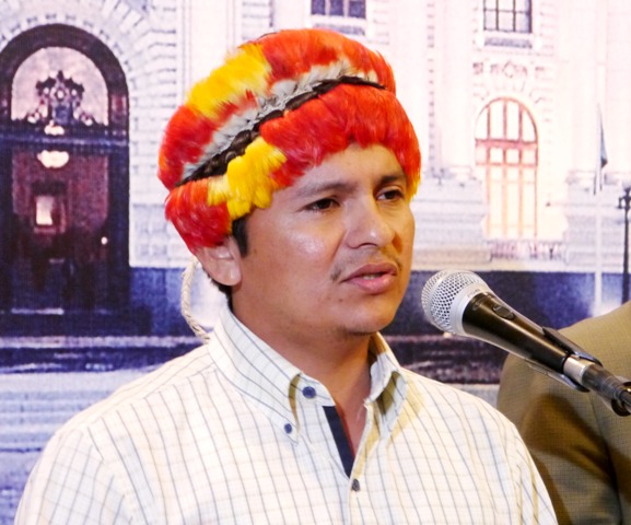 Organización indígena se acerca a partidos políticos