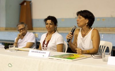 Aproximaciones al futuro de la Amazonía, mesa con especialistas