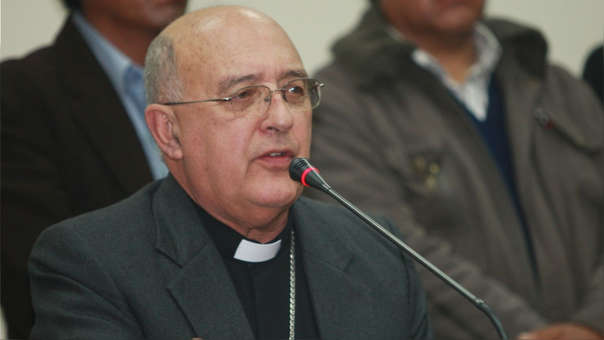 Cardenal Barreto consideró «una vergüenza» pedido de asilo de Alan García
