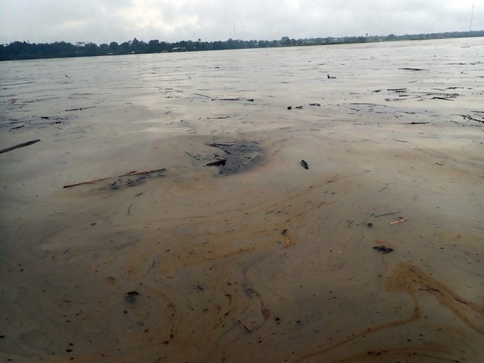 Imágenes del derrame petrolero en el Pastaza; comunidades exigen atención inmediata