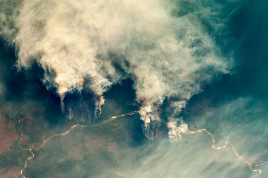 La Amazonía se hace humo