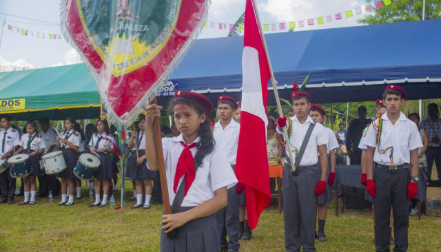 Madre de Dios: Proponen aperturar año escolar con el himno nacional en Yine y otras lenguas indígenas