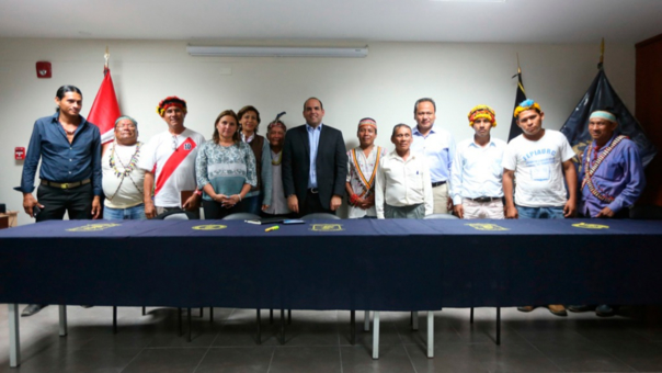 El primer ministro Fernando Zavala se reunió con los apus de Loreto
