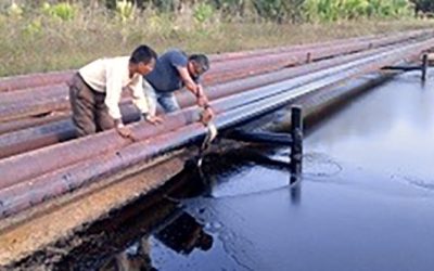 Derrame de petróleo en el Lote 192 afecta quebradas y llega a aguas del río Tigre, en Loreto