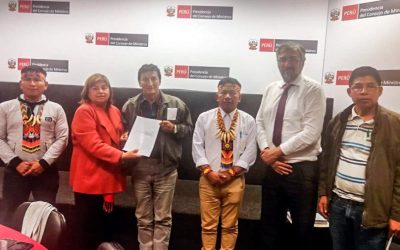 Ministra de Salud entrega informe final de estudio sobre metales pesados a dirigentes indígenas de Loreto y se compromete a implementar un plan de atención