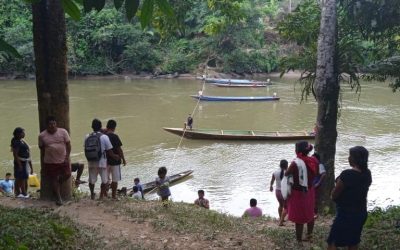 Pobladores awajún bloquean río para impedir ingreso de mineros ilegales