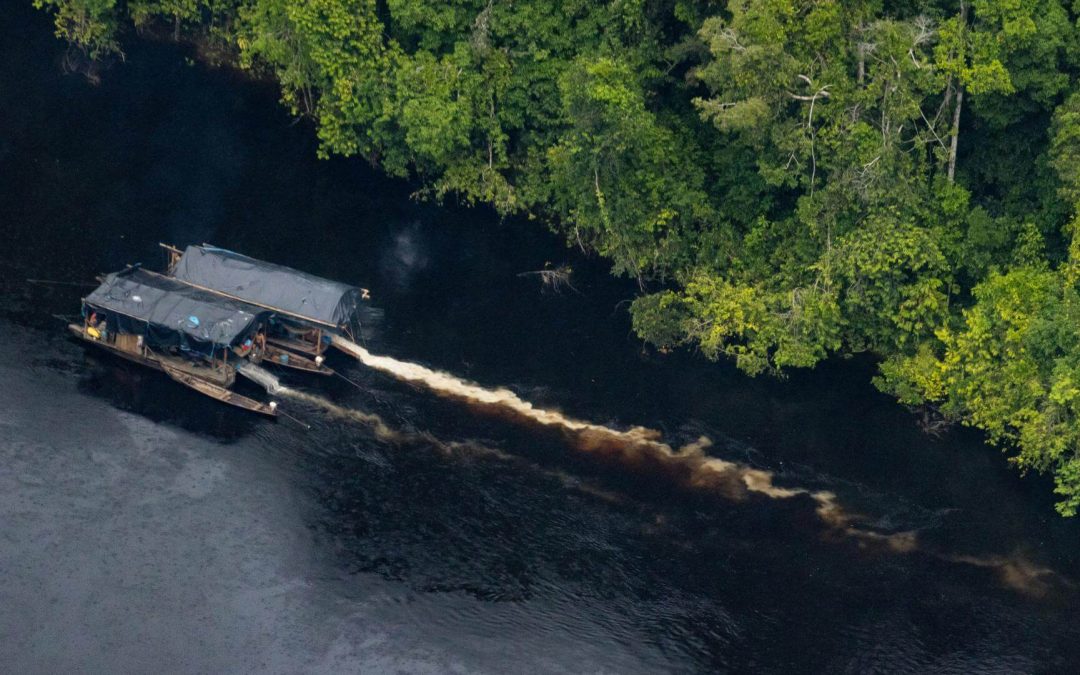 Obispo de Iquitos advierte sobre grave amenaza por mercurio y minería ilegal en la cuenca del Nanay