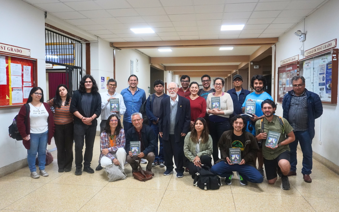 La revista Amazonía Peruana presentó su número 38 en la UNMSM con reflexiones sobre extractivismo, salud intercultural e identidades indígenas